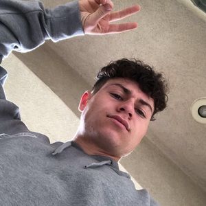 Meet your Posher, Andrew